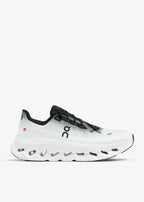Cloudtilt Low-top Sneakers in Mesh