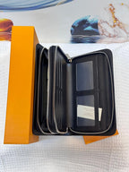 Louis Vuitton Zippy Organizer (Damier Graphite)