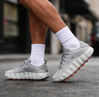 Nike Mind Flyknit / Nike Mind Sneaker (Light Grey/Orange)