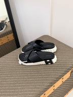 Hermès Electro Sandal (Noir / Blanc)