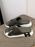 Hermès Electro Sandal (Kaki / Blanc)