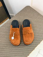 Hermès Ancora Mule (Tabac / Noir)