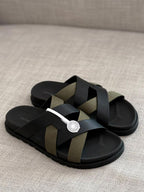 Hermès Éric Sandal (Noir / Kaki)