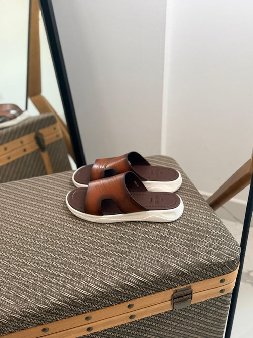 Berluti Lorenzo Scritto Leather Sandal (Cacao Intenso / Tobacco Brown)